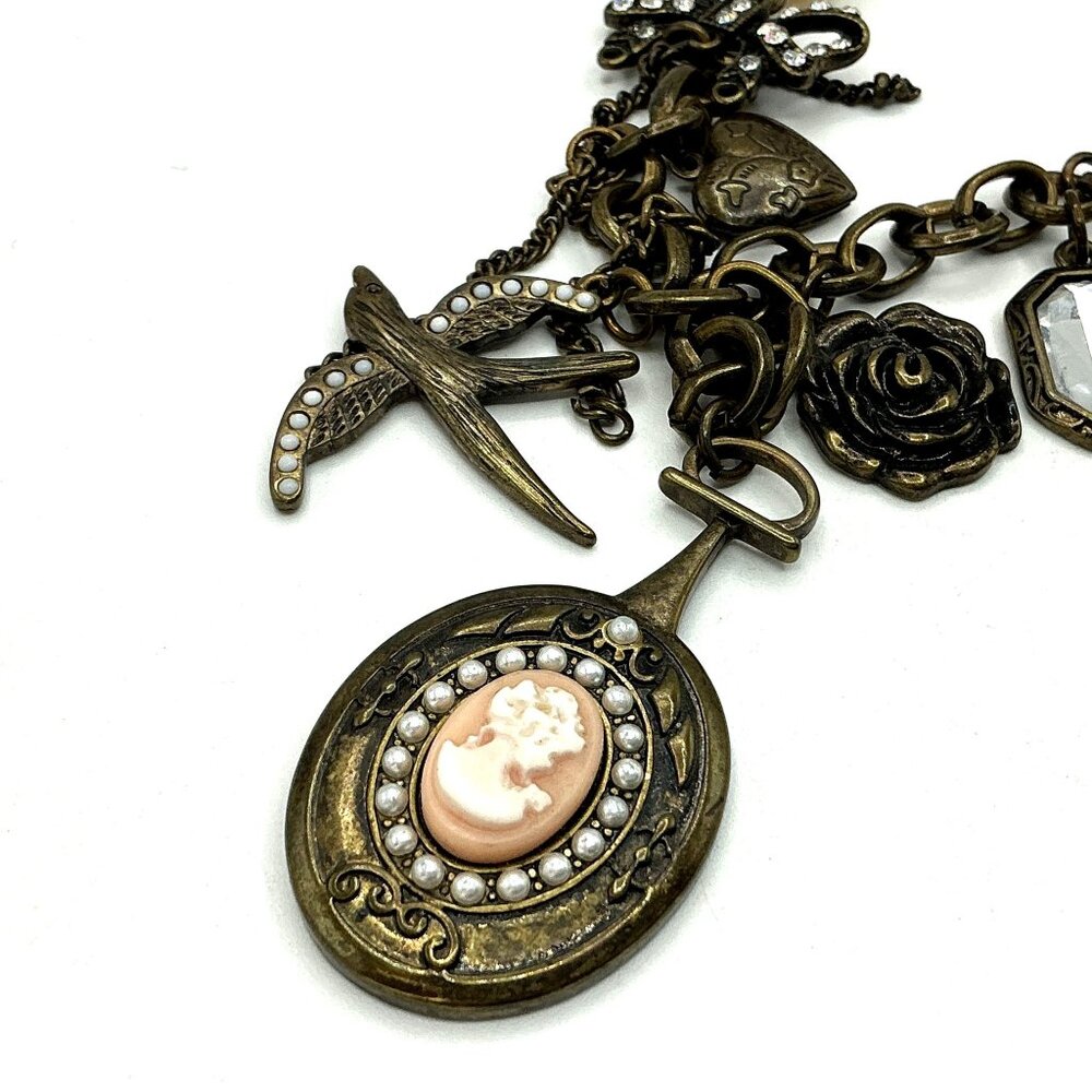 Vintage-Inspired Charm Necklace With Faux Pearls and Cameo Pendant